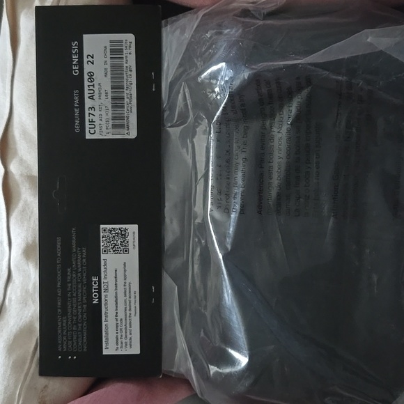 Genesis First Aid Kit - Picture 2 of 2